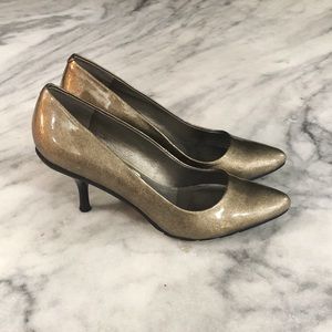 Kenneth Cole Metallic Heels